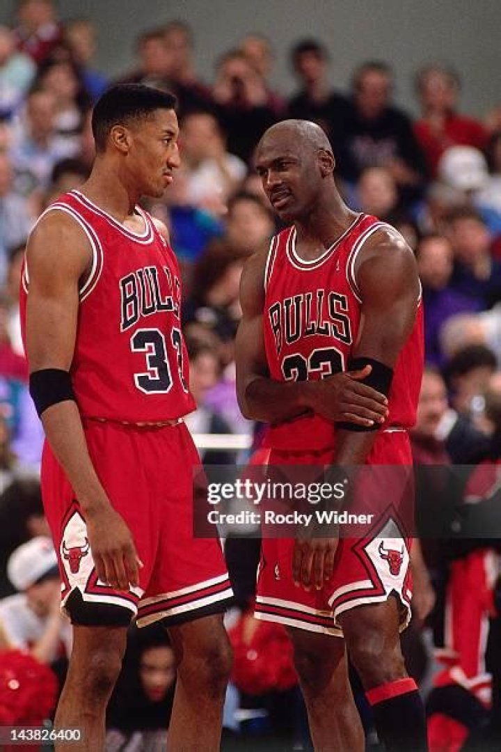 Do pippen and jordan talk?