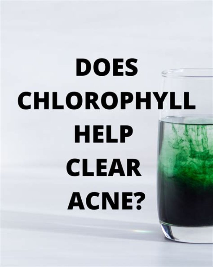 Does chlorophyll help with acne?