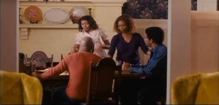 How does the family that preys end?