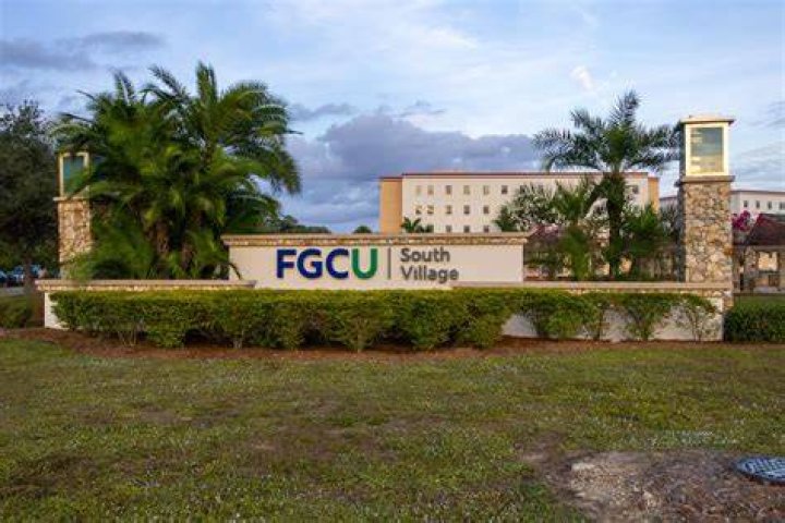 What is fgcu known for?