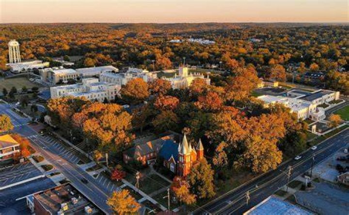 When was milledgeville the capital of ga?