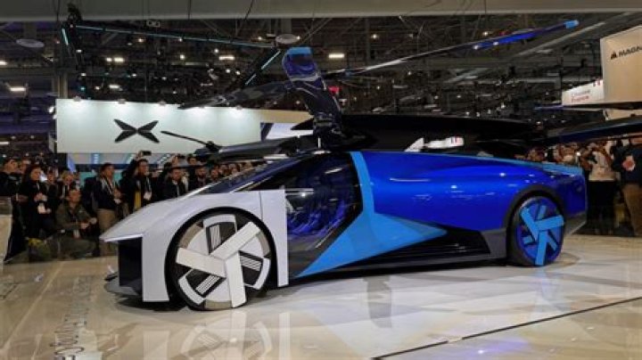 Who are legacy automakers?