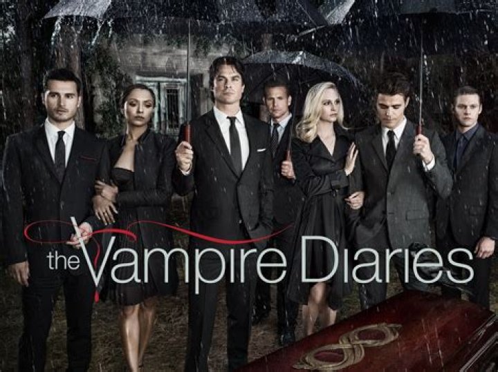 Who are the vampires in vampire diaries?