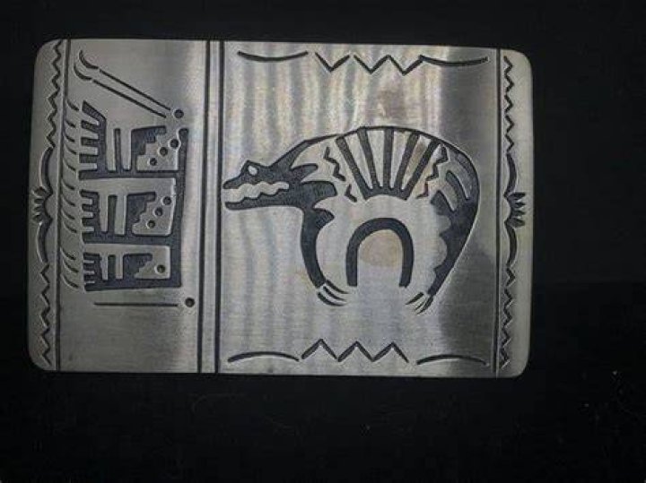 Will pawn shops buy belt buckles?